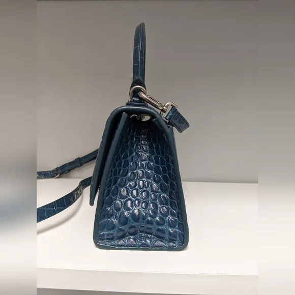 Balenciaga Hourglass Mini Crocodile Embossed Bag <<⬇️PRICE DROP⬇️>> - Picture 3 of 15